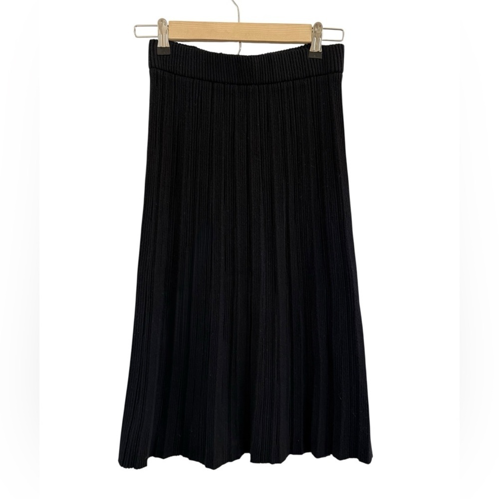 POL Black Ribbed Knit Midi Skirt - Picture 2 of 5